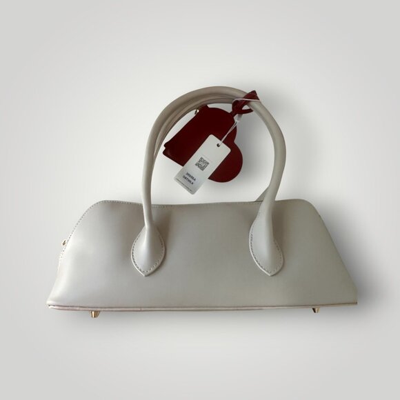 Urban Expressions Oatmilk Double Handle Handbag with Red Heart Zipper Pouch - Picture 7 of 12